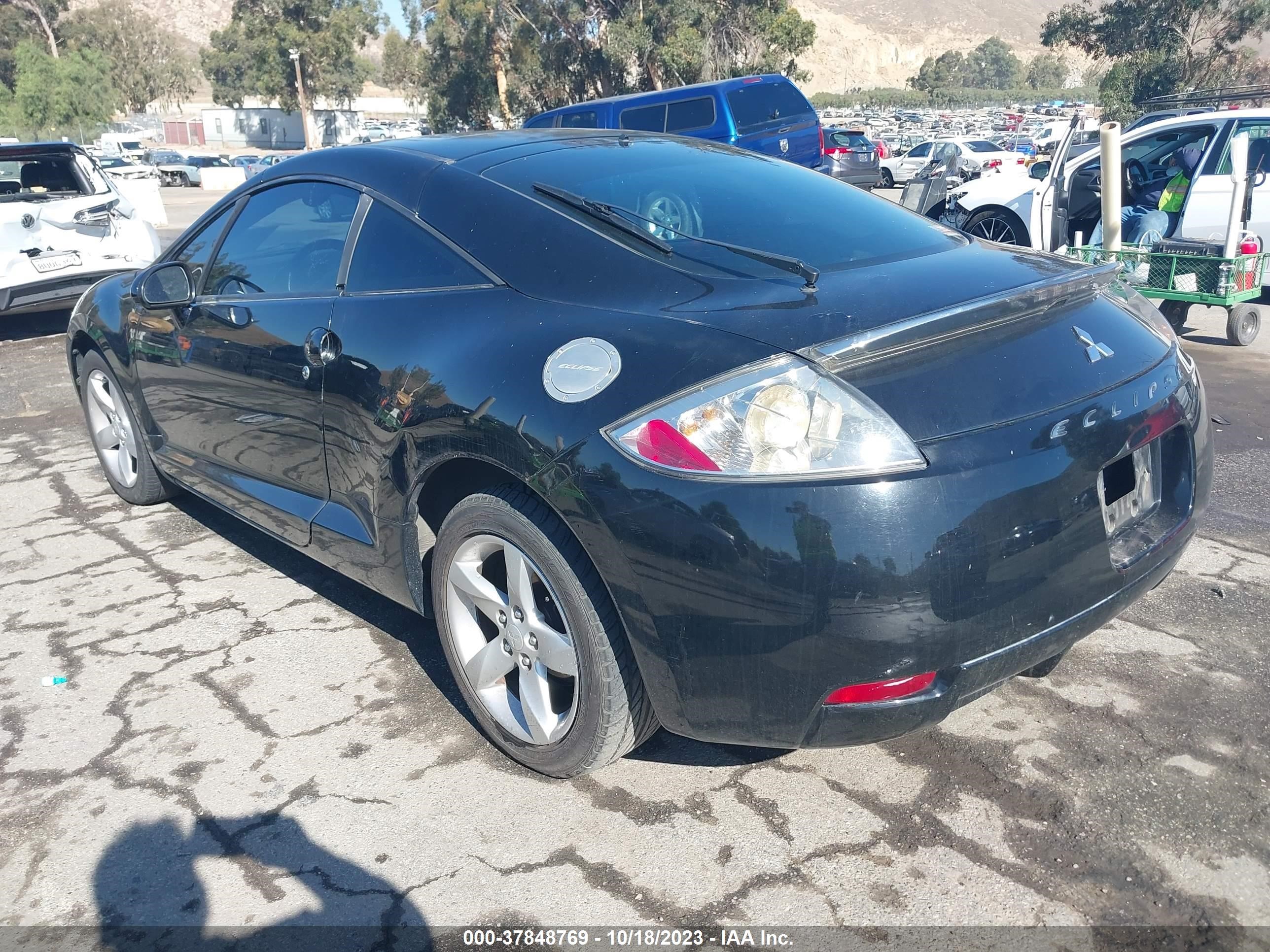 Photo 2 VIN: 4A3AK24F47E066635 - MITSUBISHI ECLIPSE 