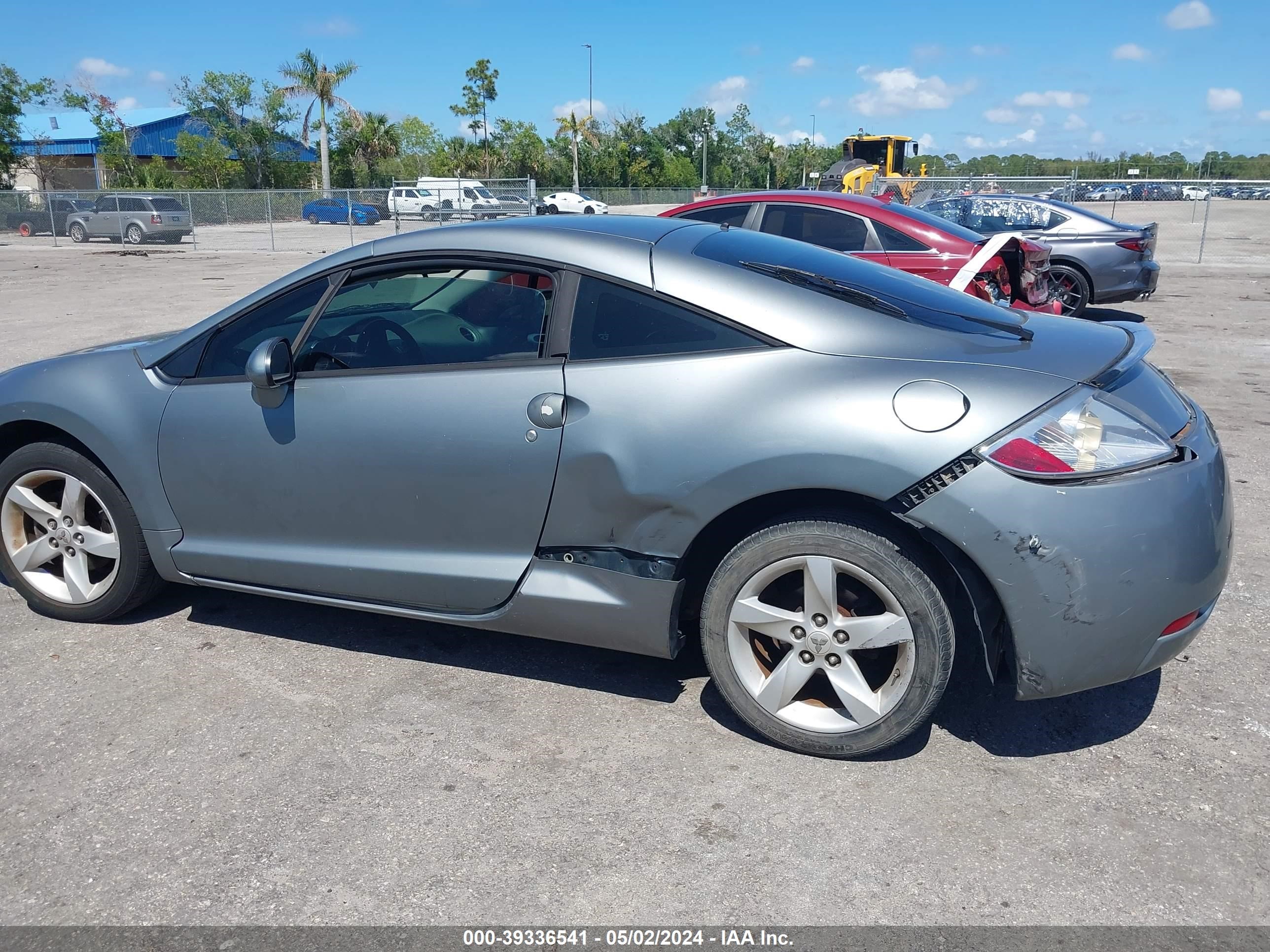 Photo 5 VIN: 4A3AK24F67E011328 - MITSUBISHI ECLIPSE 