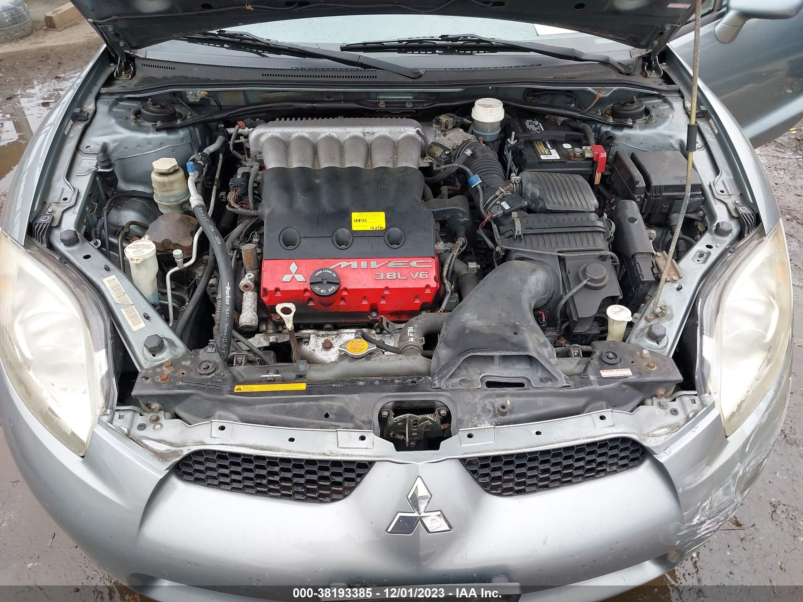 Photo 9 VIN: 4A3AK34T37E004610 - MITSUBISHI ECLIPSE 