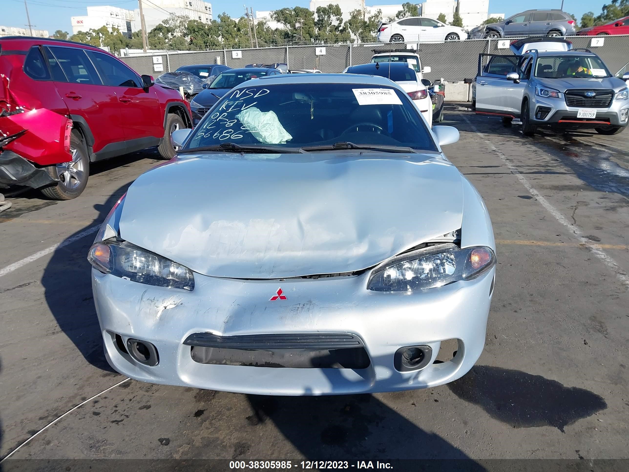 Photo 10 VIN: 4A3AK44Y5XE025329 - MITSUBISHI ECLIPSE 