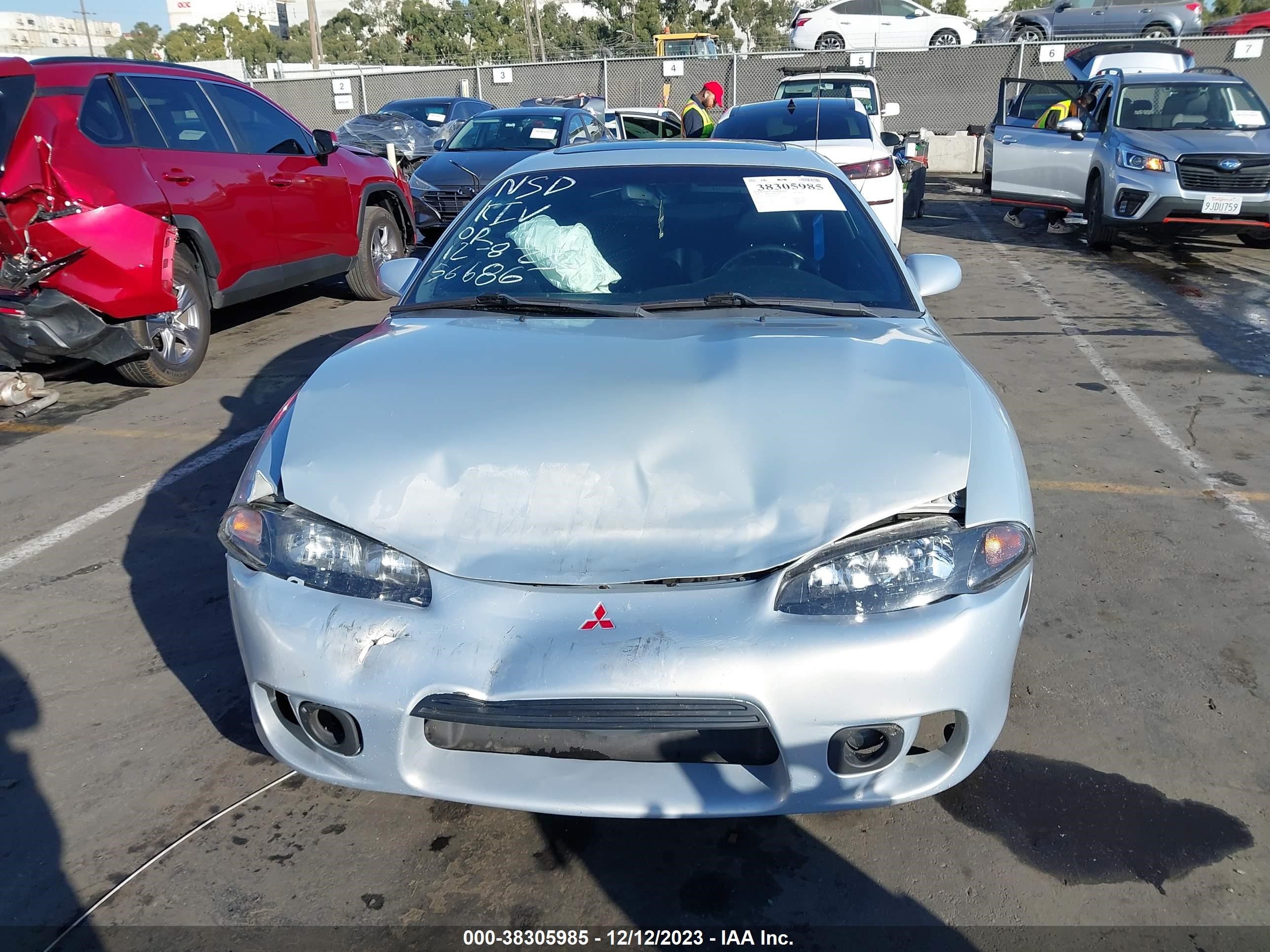 Photo 5 VIN: 4A3AK44Y5XE025329 - MITSUBISHI ECLIPSE 