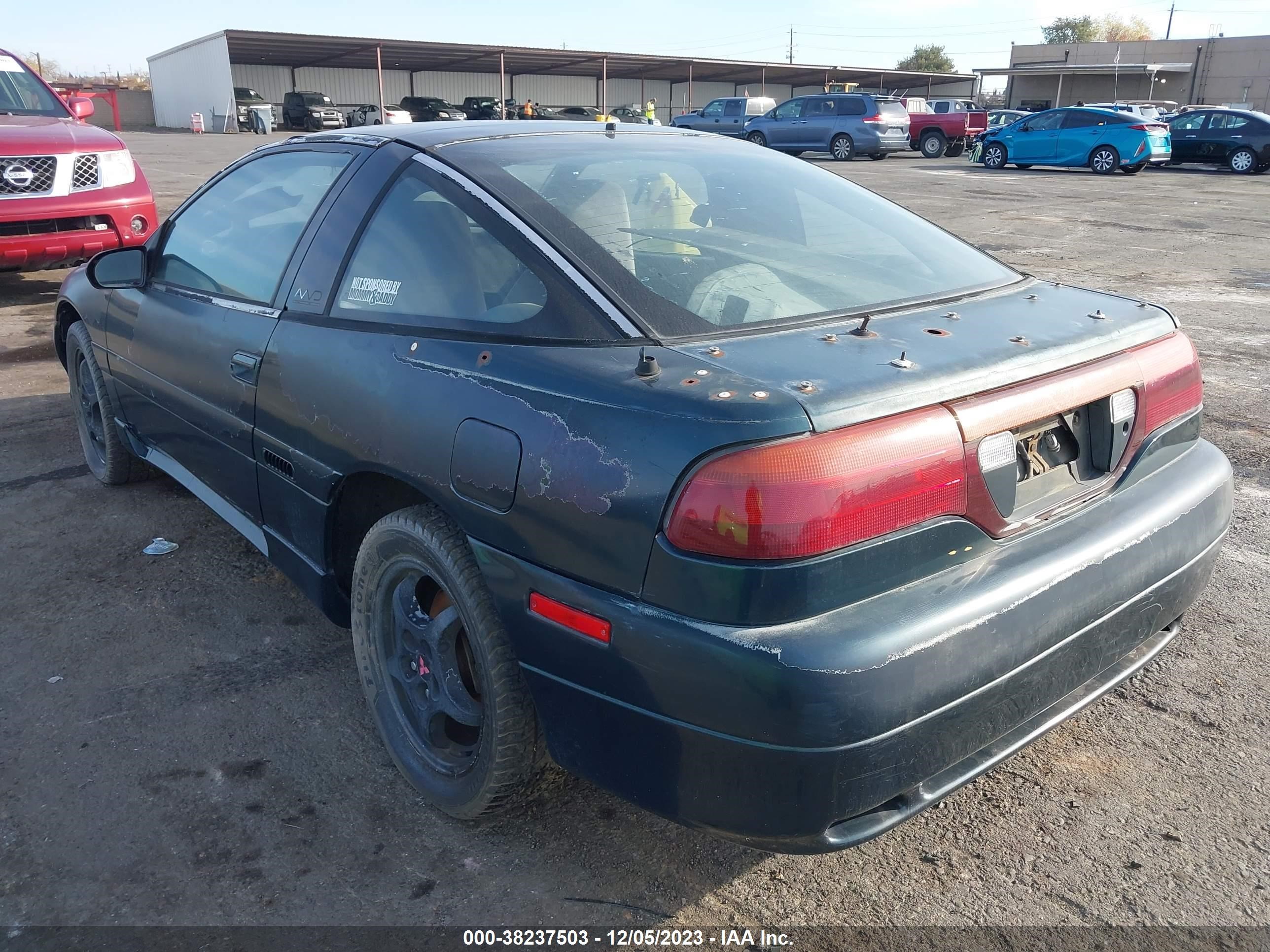 Photo 2 VIN: 4A3CG64F0RE044992 - MITSUBISHI ECLIPSE 