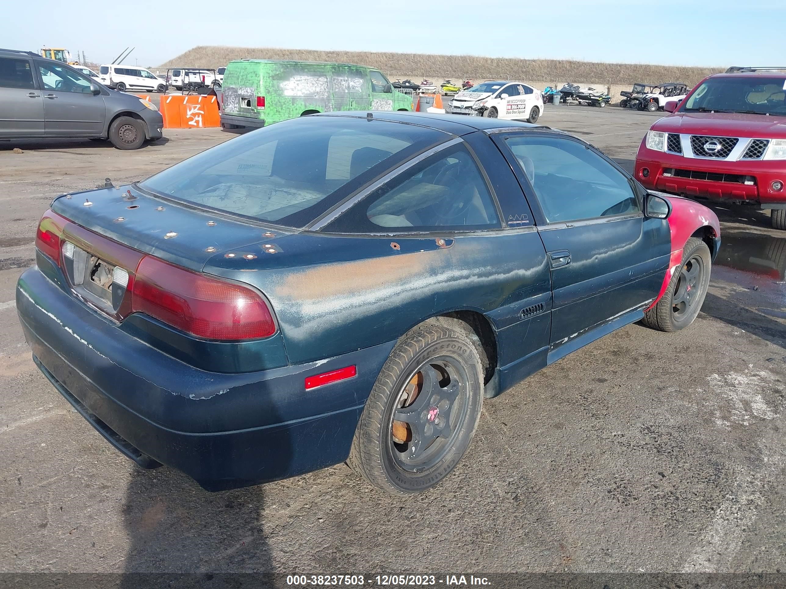 Photo 3 VIN: 4A3CG64F0RE044992 - MITSUBISHI ECLIPSE 