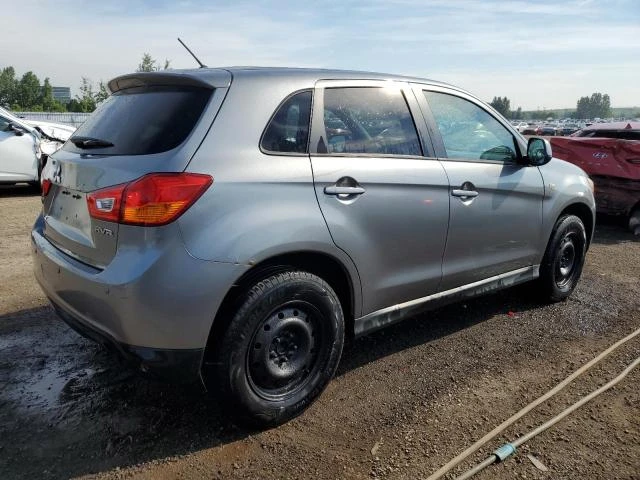 Photo 2 VIN: 4A4AH3AU0FE602207 - MITSUBISHI RVR SE 