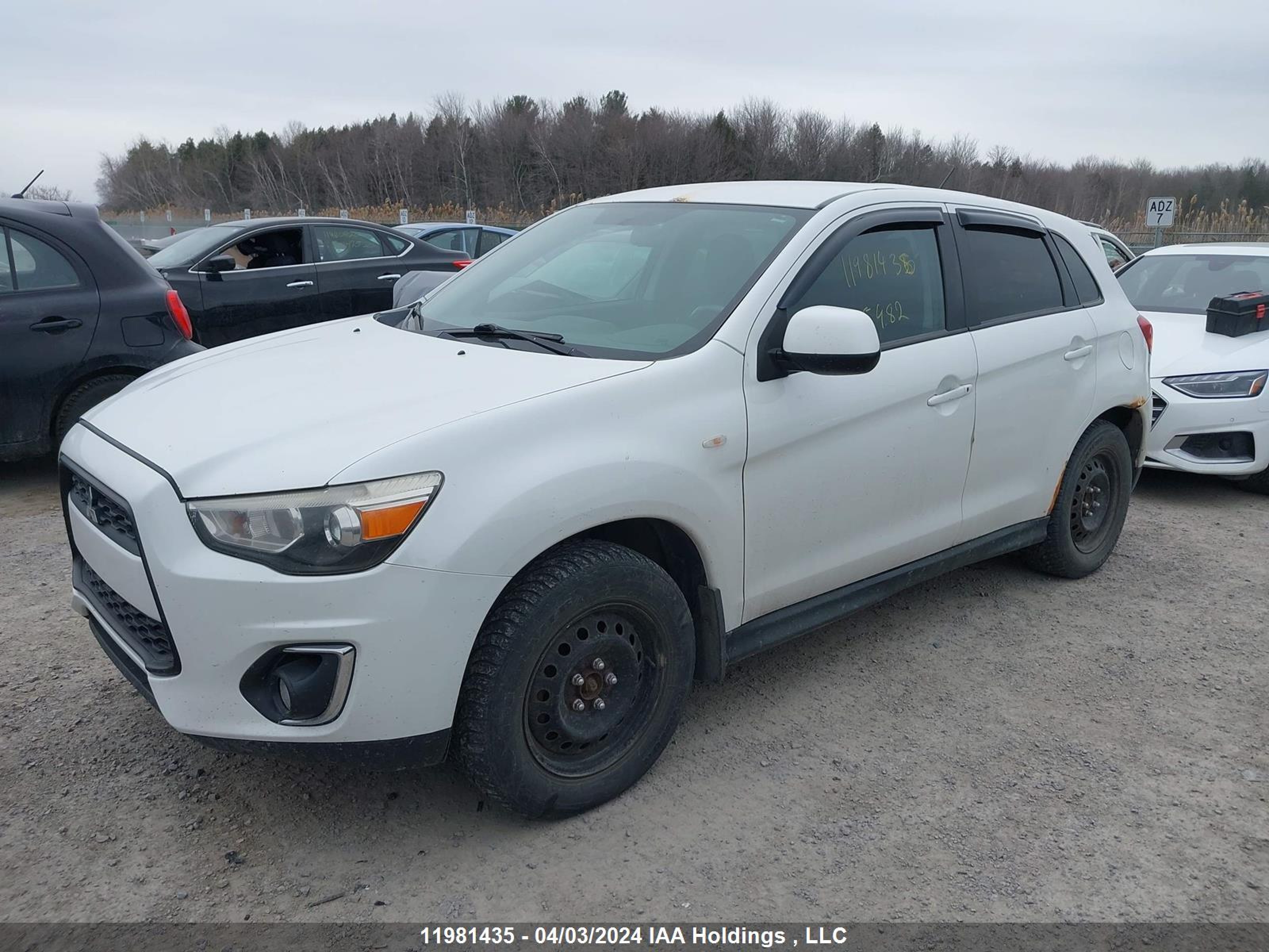 Photo 1 VIN: 4A4AH3AU7DE604582 - MITSUBISHI RVR 