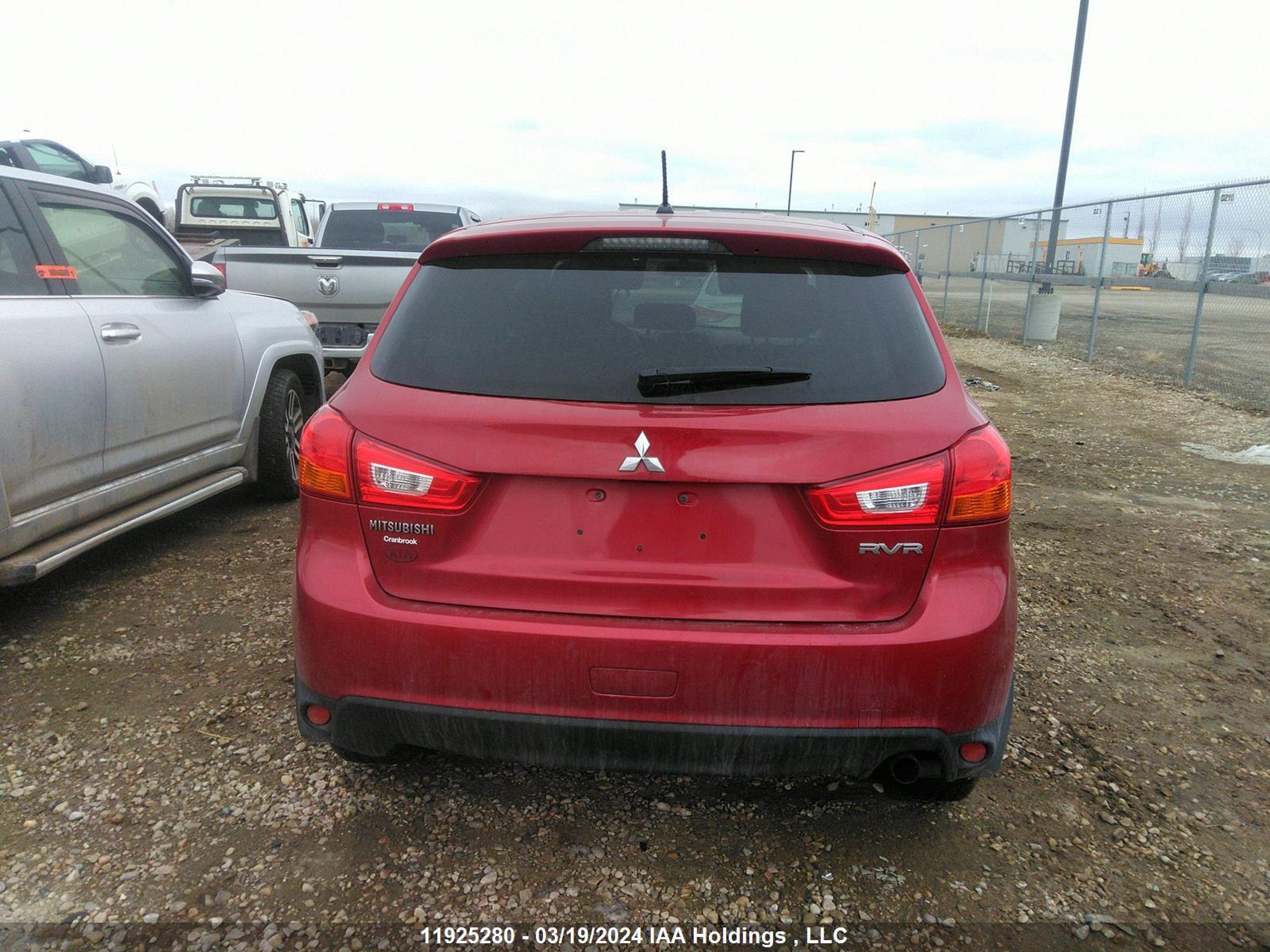 Photo 15 VIN: 4A4AH3AU8FE609860 - MITSUBISHI RVR 