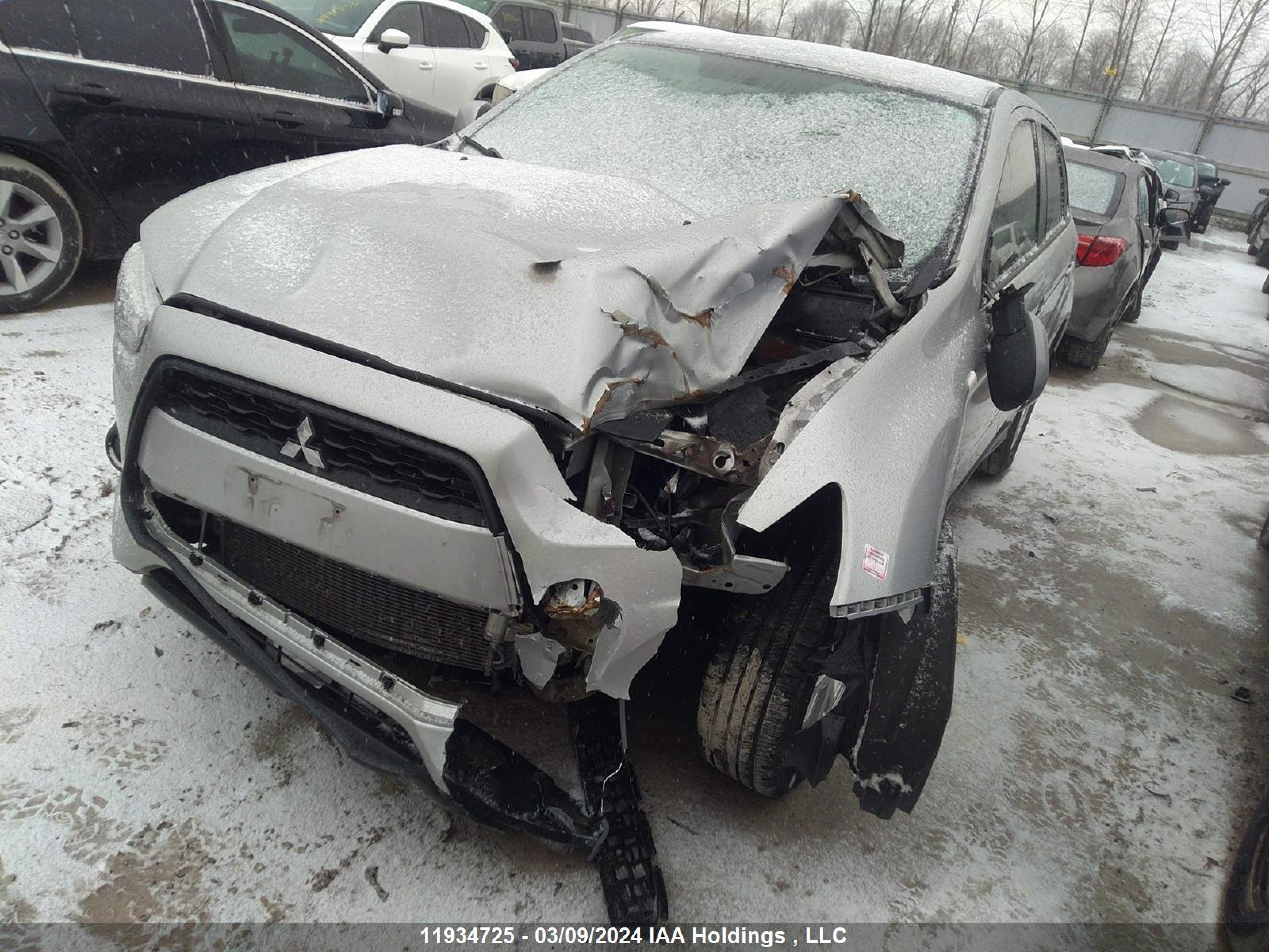 Photo 5 VIN: 4A4AH3AU9FE603291 - MITSUBISHI RVR 