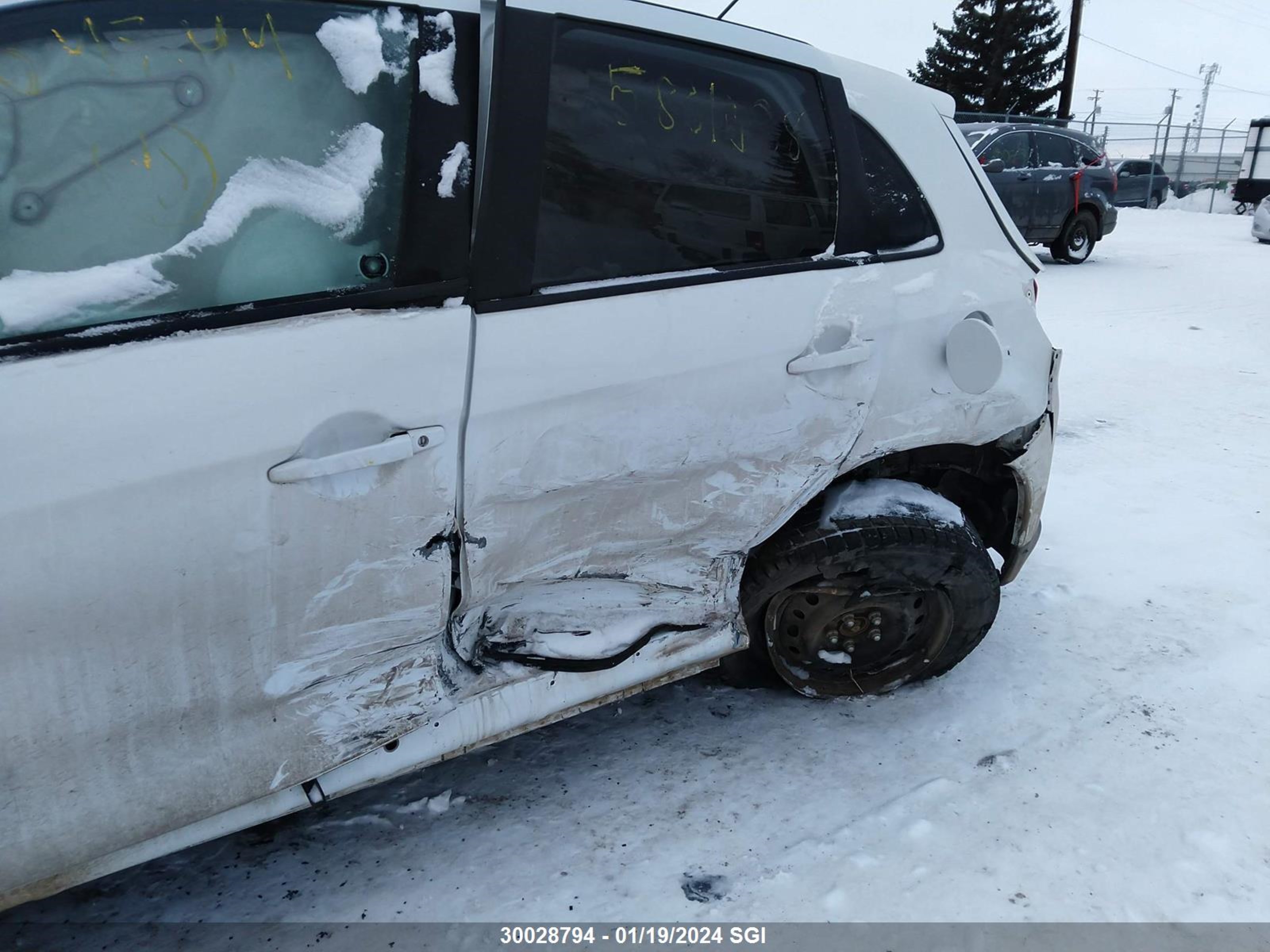 Photo 5 VIN: 4A4AJ3AU1DE604744 - MITSUBISHI RVR 