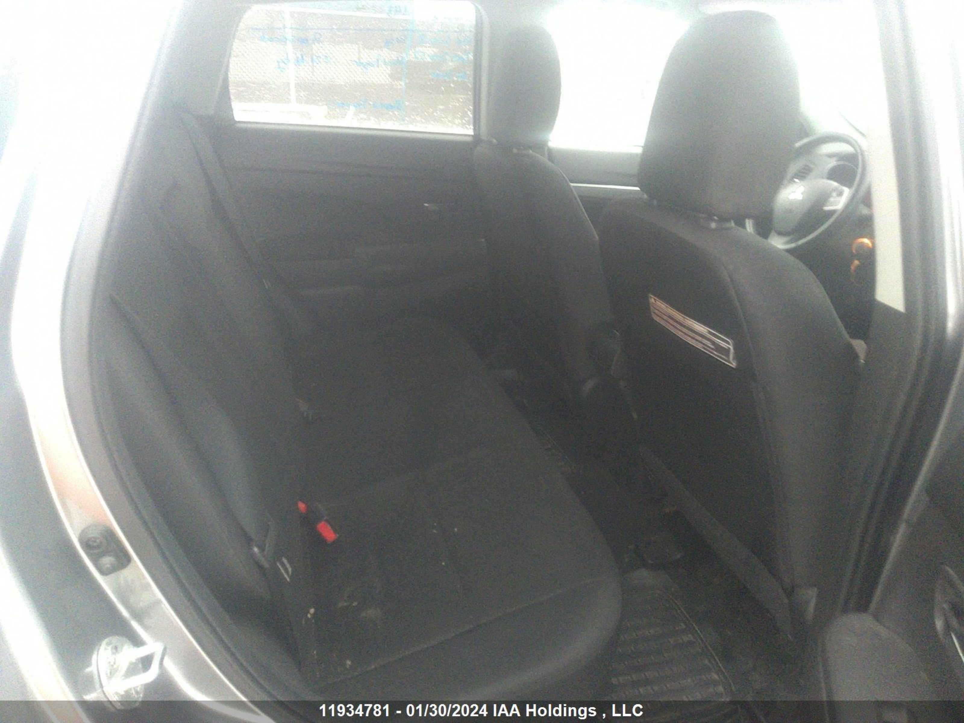 Photo 7 VIN: 4A4AJ3AU2EE602891 - MITSUBISHI RVR 