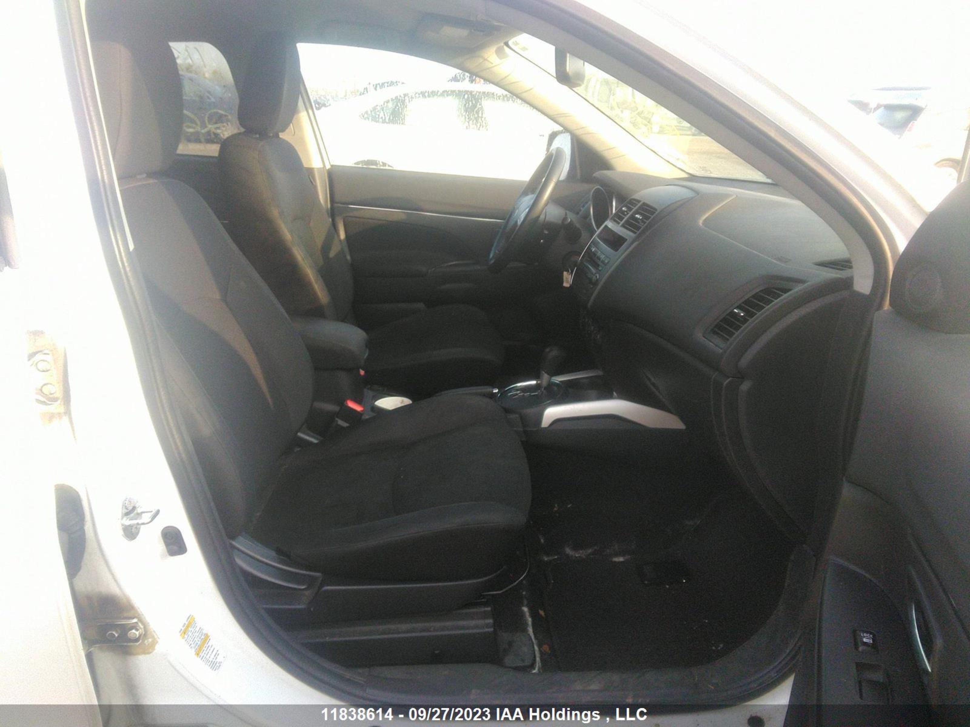 Photo 4 VIN: 4A4AJ3AU4DE604608 - MITSUBISHI RVR 