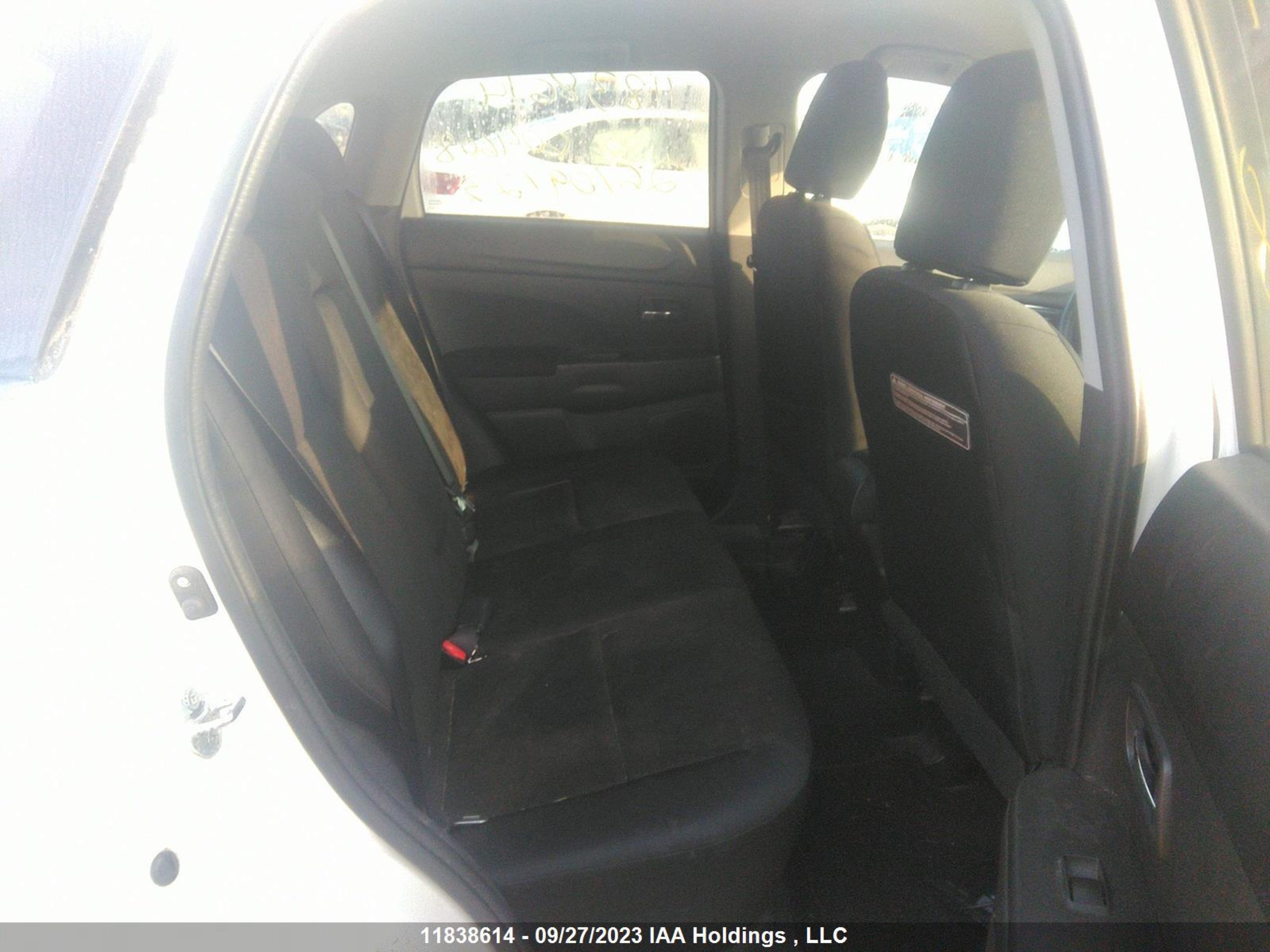 Photo 7 VIN: 4A4AJ3AU4DE604608 - MITSUBISHI RVR 