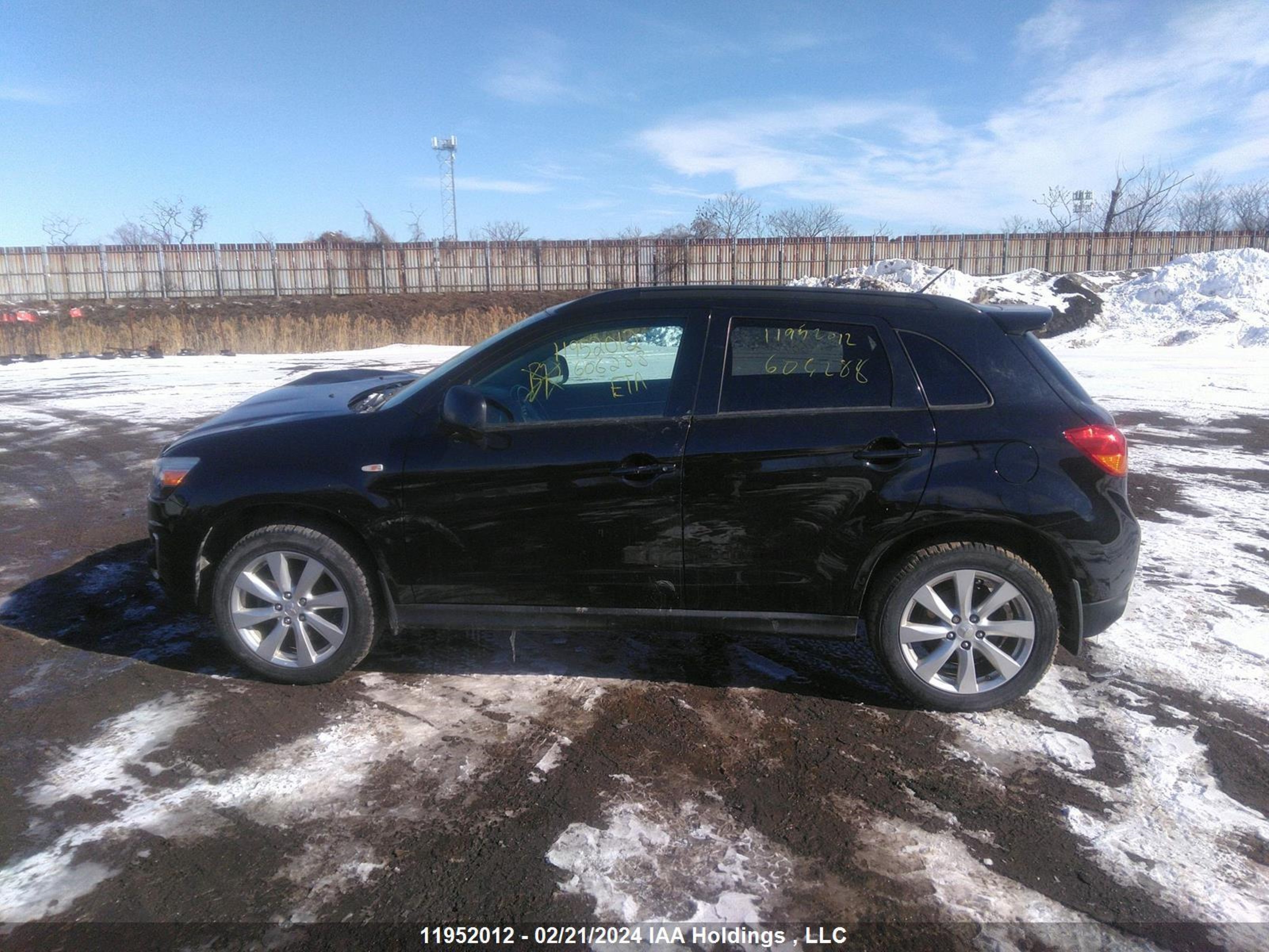 Photo 13 VIN: 4A4AJ4AU1EE606288 - MITSUBISHI RVR 