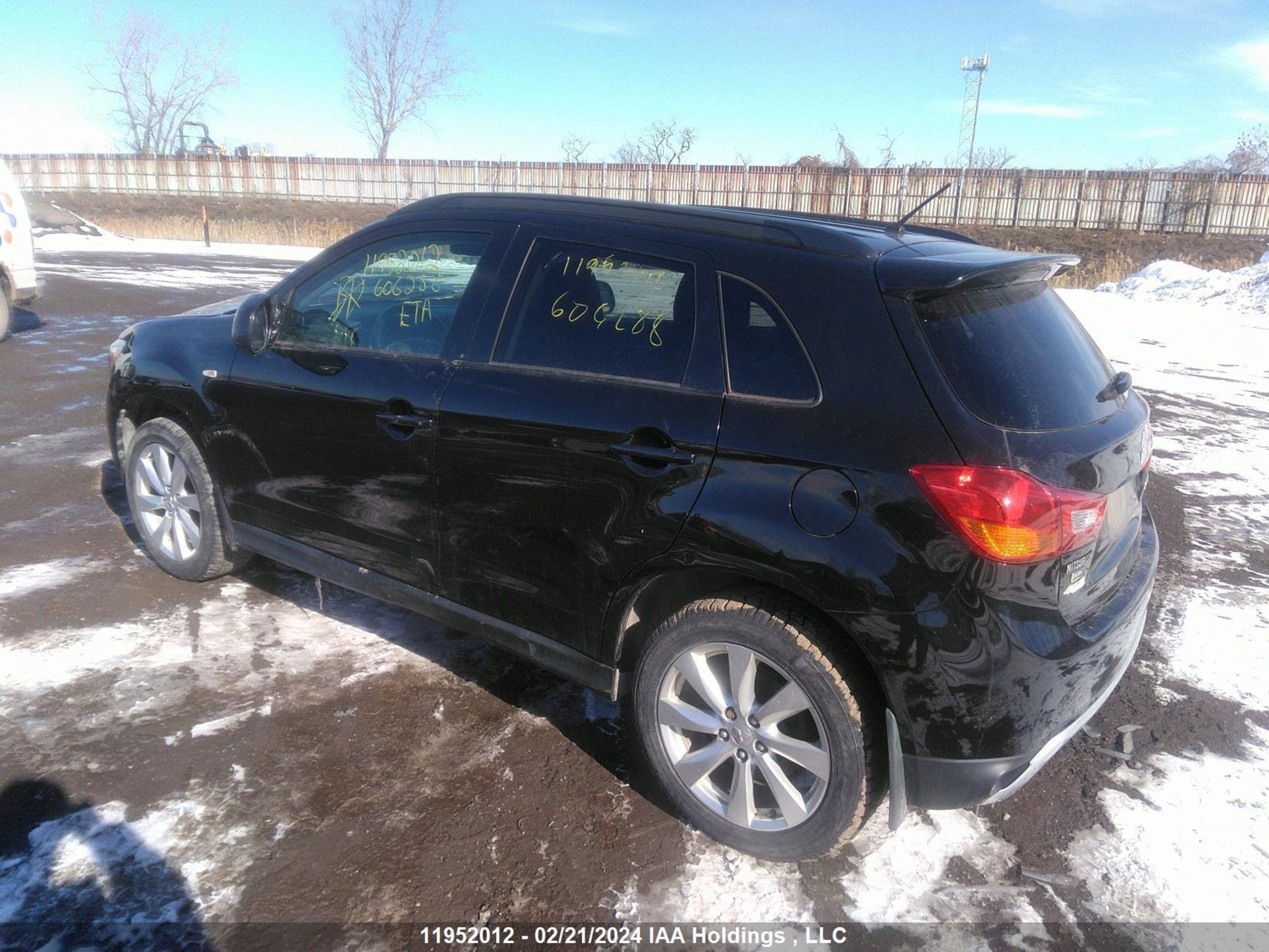 Photo 2 VIN: 4A4AJ4AU1EE606288 - MITSUBISHI RVR 