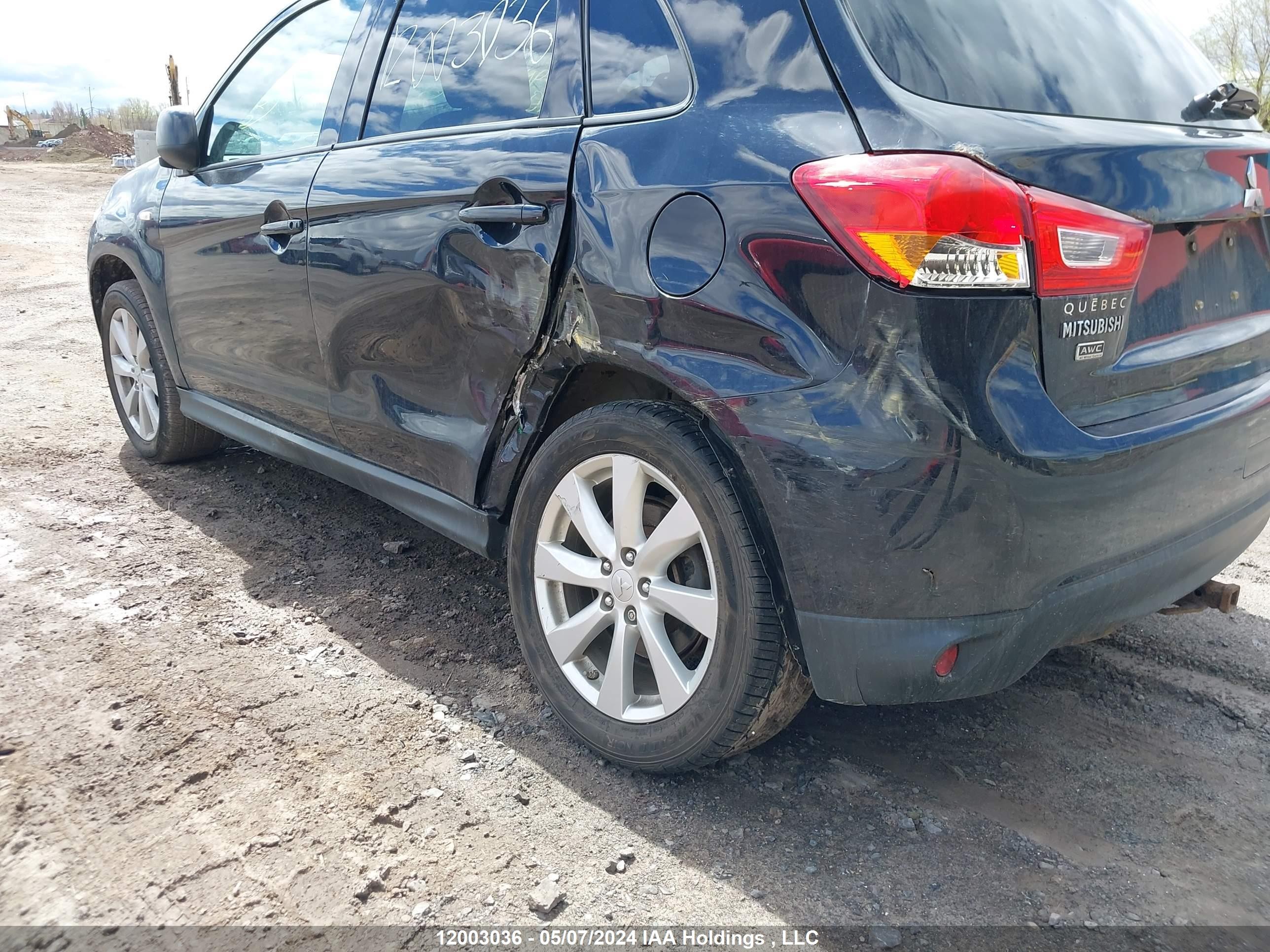 Photo 5 VIN: 4A4AJ4AU2EE604047 - MITSUBISHI RVR 