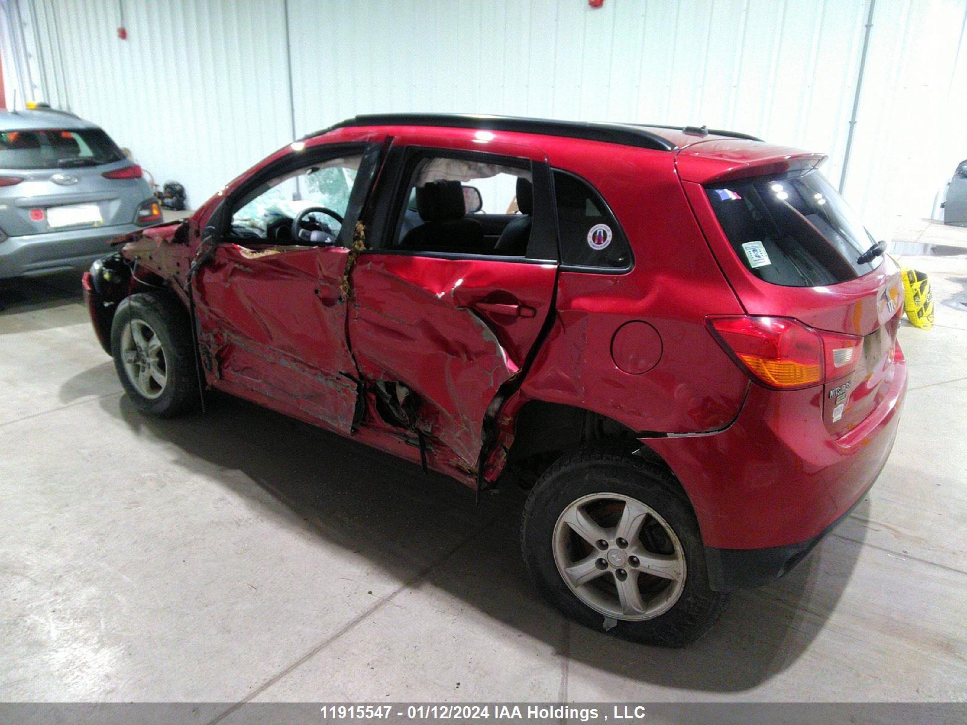 Photo 2 VIN: 4A4AJ4AU4EE606642 - MITSUBISHI RVR 