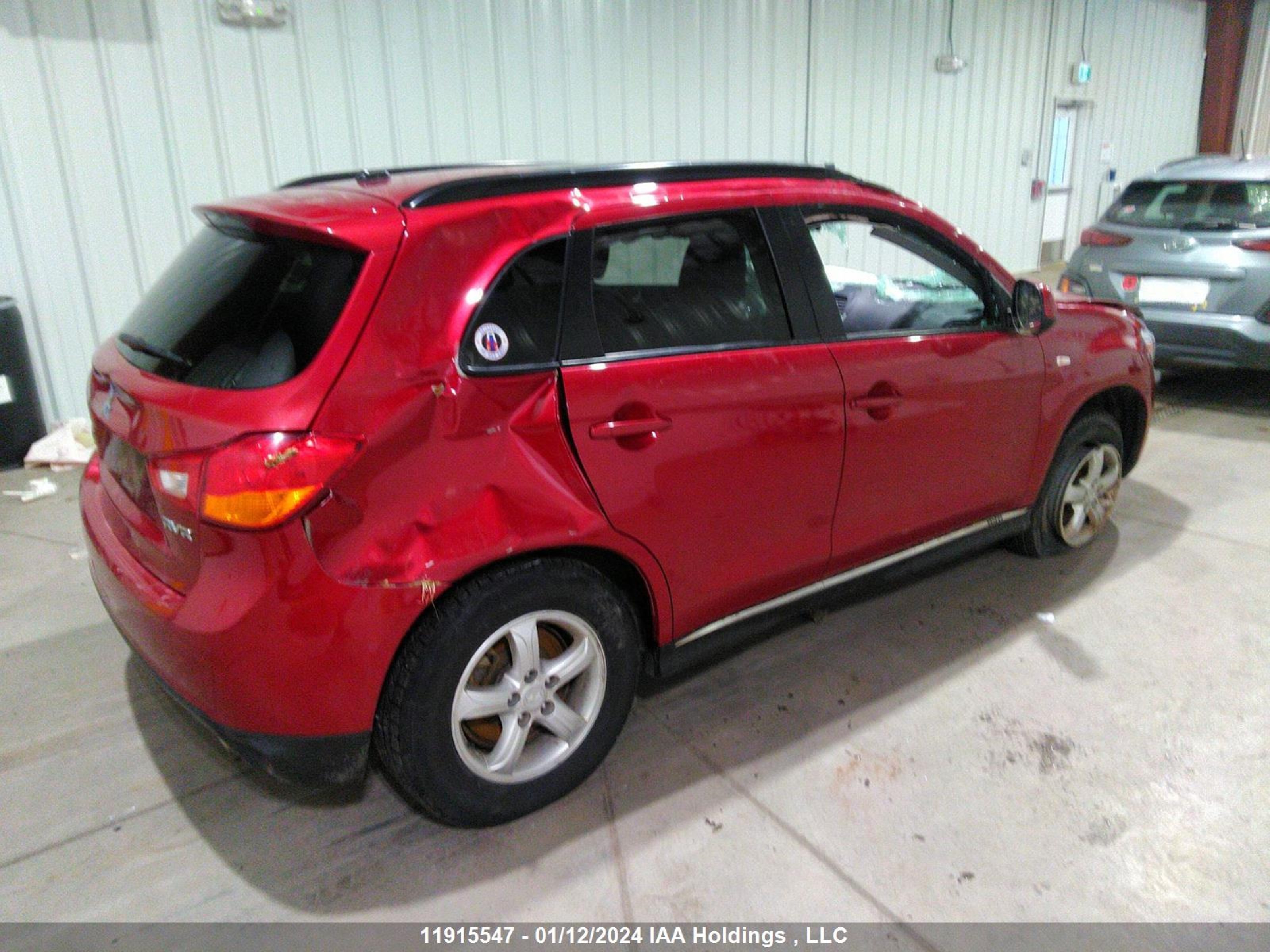 Photo 3 VIN: 4A4AJ4AU4EE606642 - MITSUBISHI RVR 