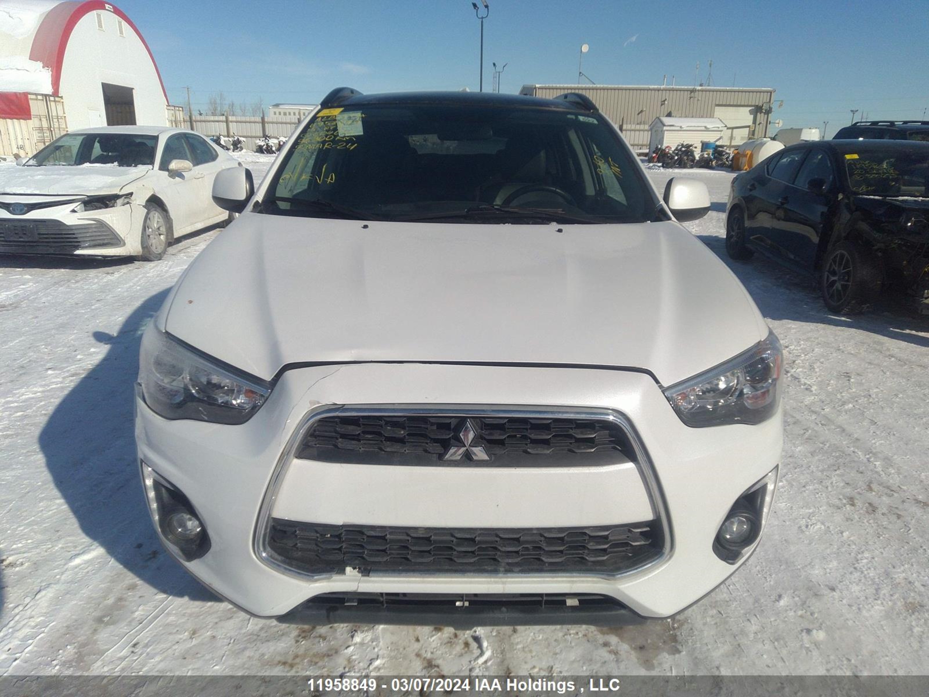 Photo 11 VIN: 4A4AJ4AUXFE604041 - MITSUBISHI RVR 