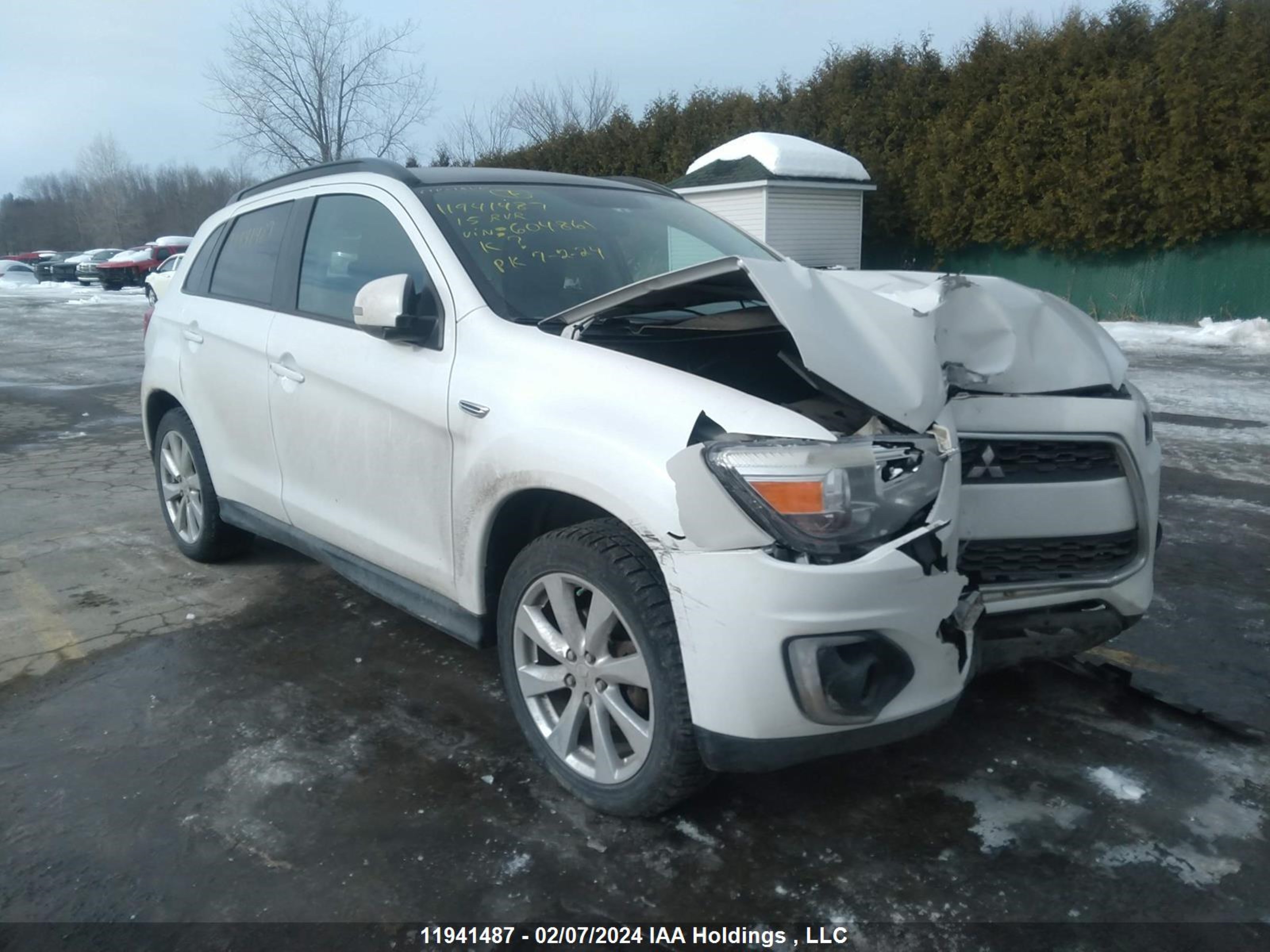 Photo 0 VIN: 4A4AJ4AW2FE604861 - MITSUBISHI RVR 