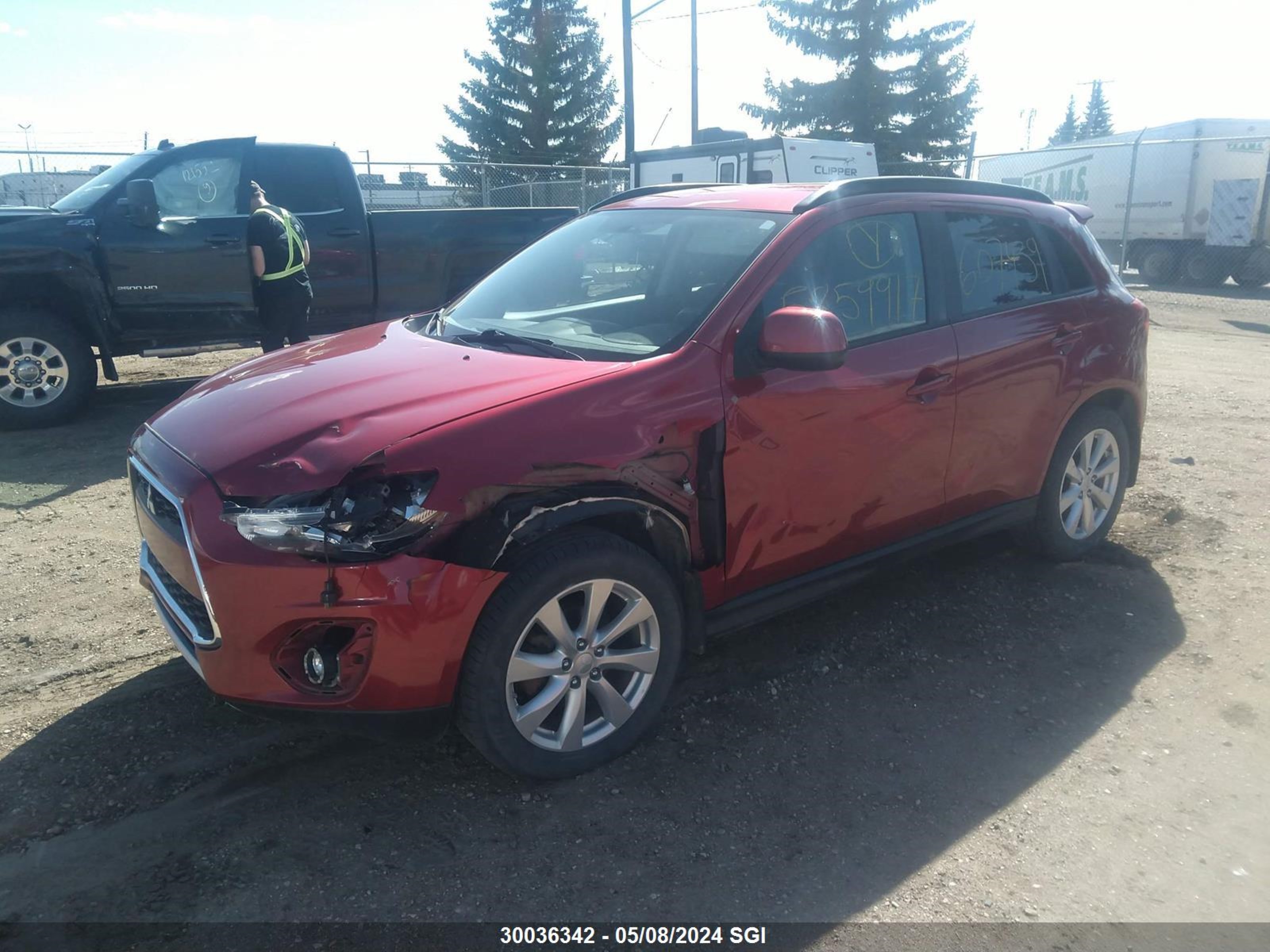 Photo 1 VIN: 4A4AJ4AW8FE607439 - MITSUBISHI RVR 