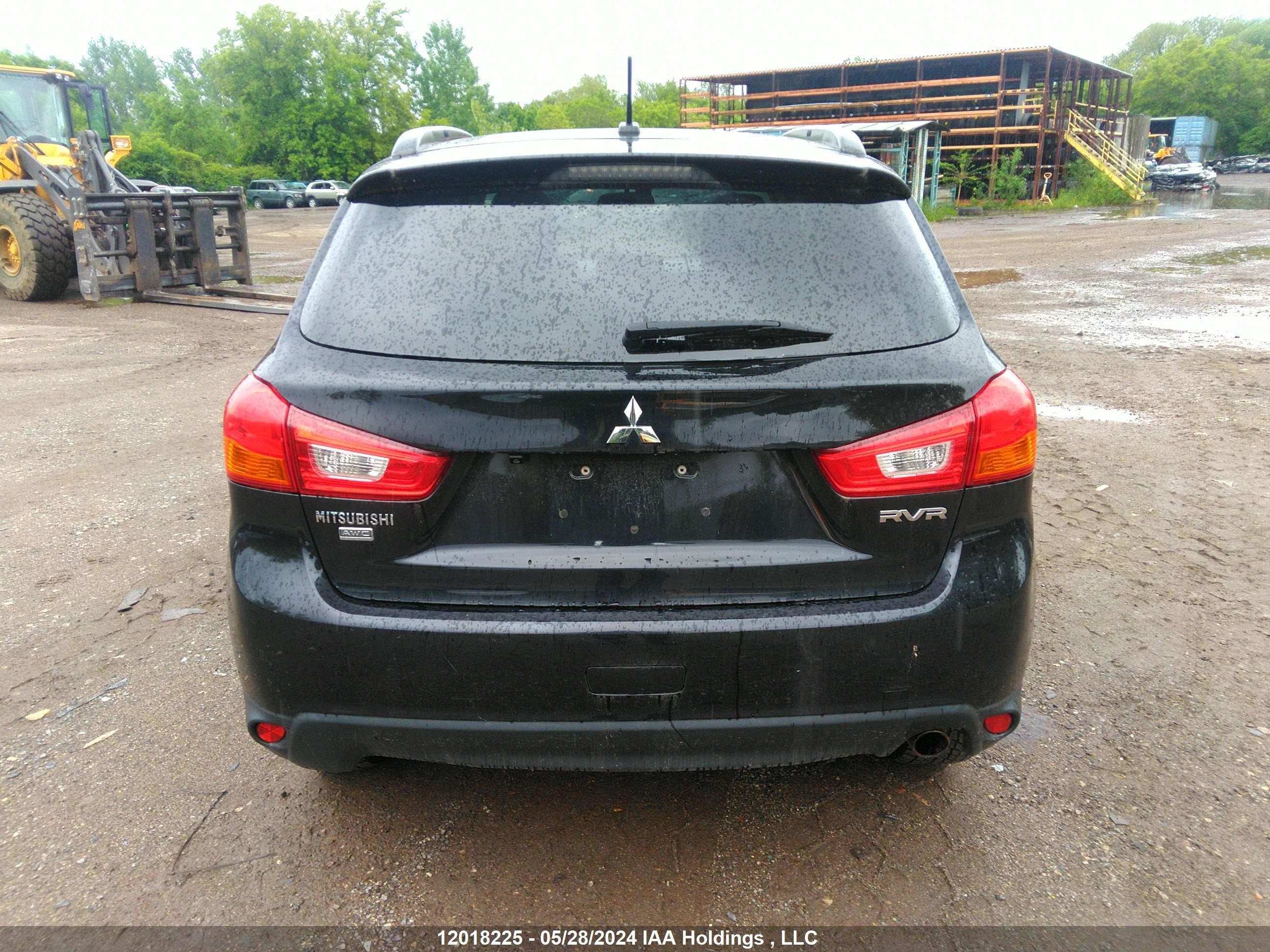 Photo 15 VIN: 4A4AJ4AW8FE608882 - MITSUBISHI RVR 