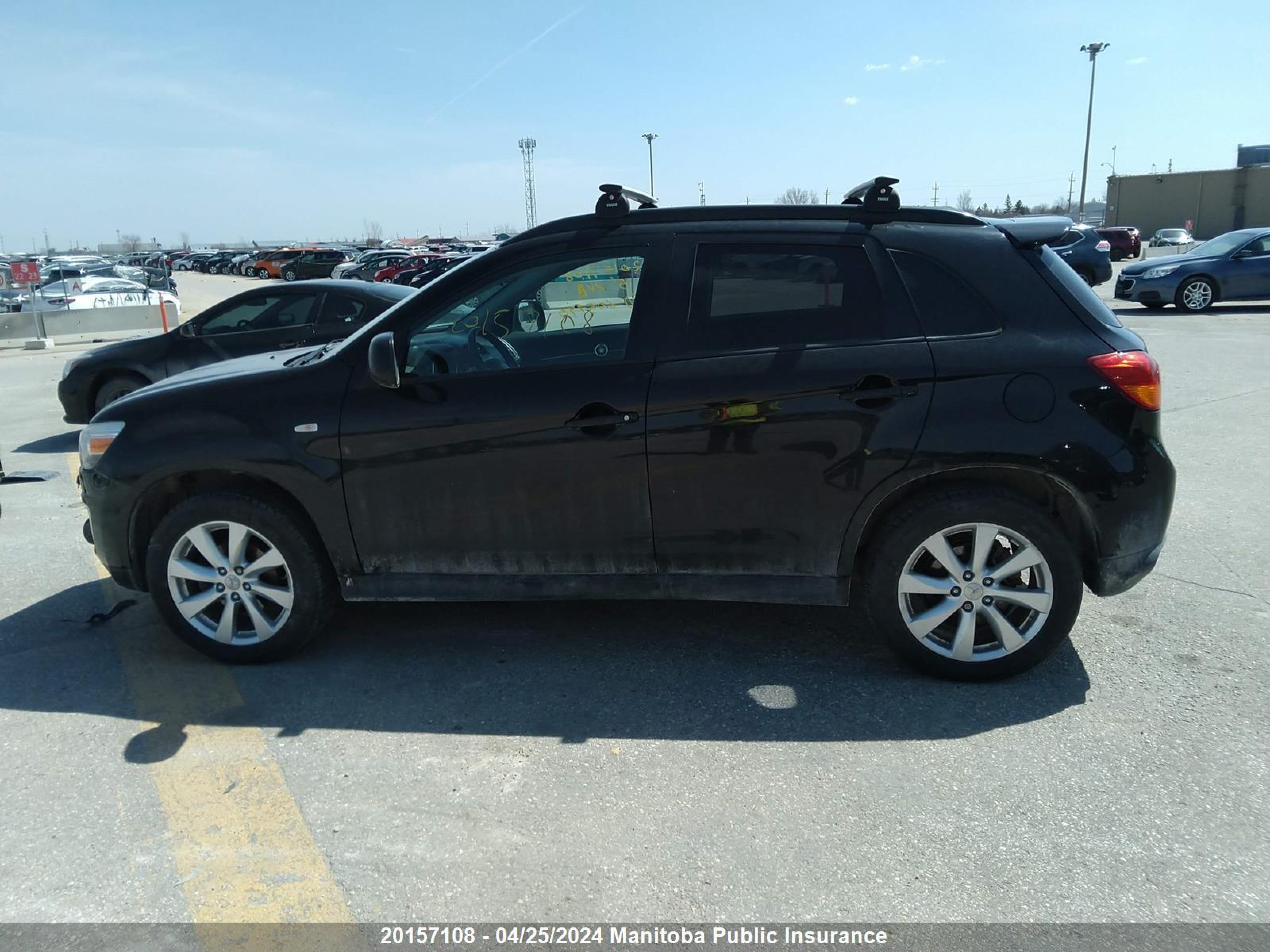 Photo 13 VIN: 4A4AJ4AWXFE605790 - MITSUBISHI RVR 