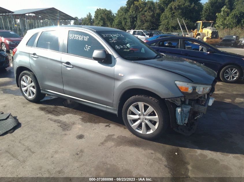 Photo 0 VIN: 4A4AP3AU0EE026801 - MITSUBISHI OUTLANDER 