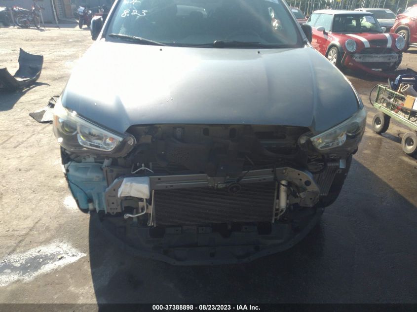 Photo 5 VIN: 4A4AP3AU0EE026801 - MITSUBISHI OUTLANDER 