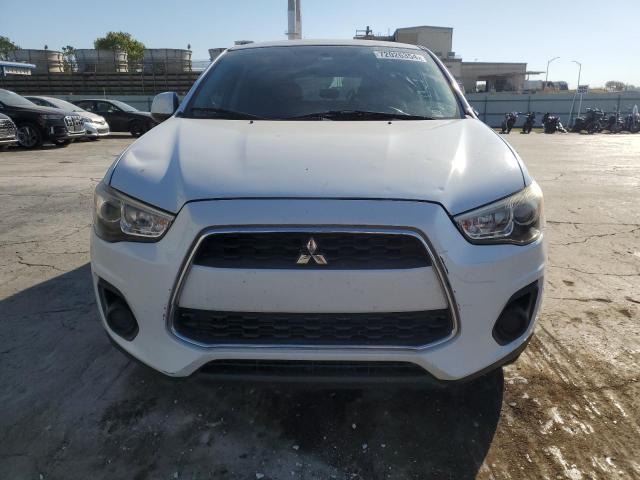 Photo 4 VIN: 4A4AP3AU0FE031336 - MITSUBISHI OUTLANDER 