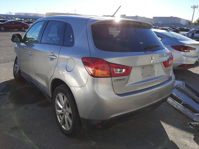 Photo 2 VIN: 4A4AP3AU0FE046113 - MITSUBISHI OUTLANDER 