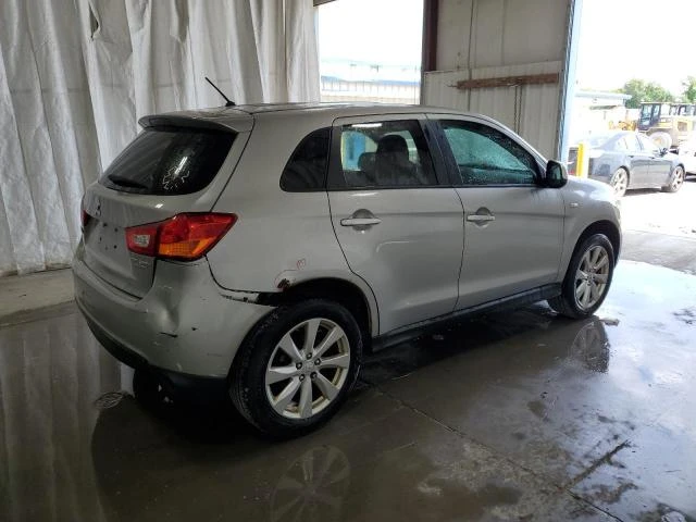 Photo 2 VIN: 4A4AP3AU0FE047830 - MITSUBISHI OUTLANDER 