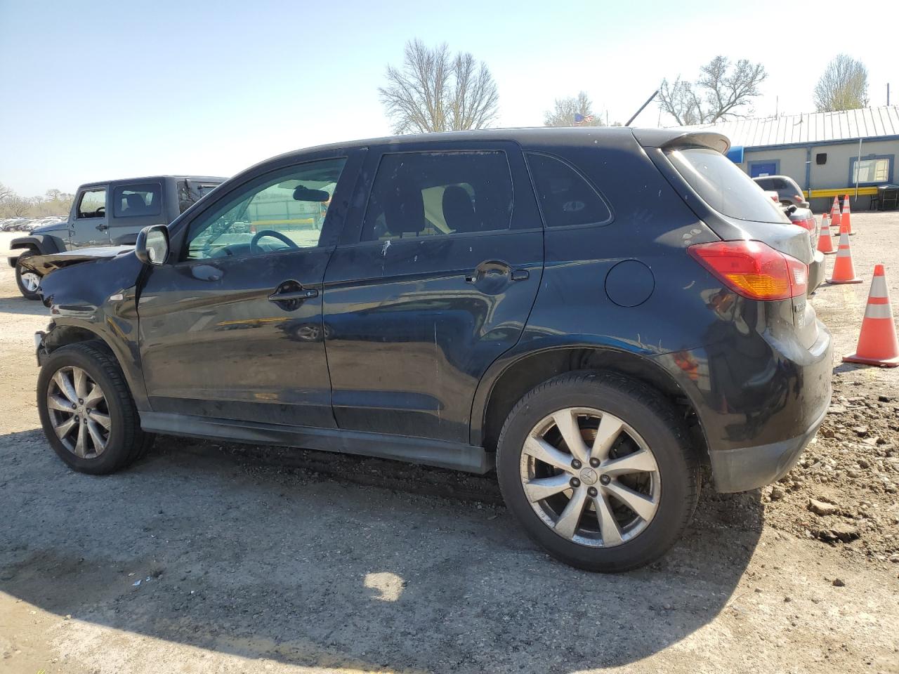 Photo 1 VIN: 4A4AP3AU1FE037579 - MITSUBISHI OUTLANDER 