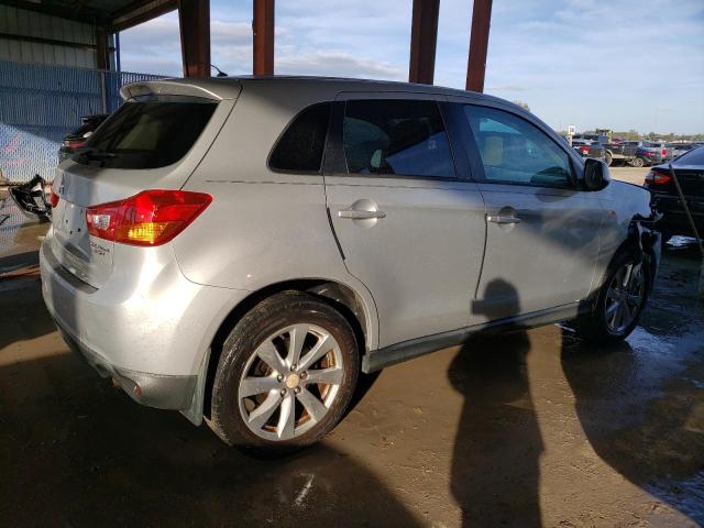 Photo 2 VIN: 4A4AP3AU1FE053376 - MITSUBISHI OUTLANDER 