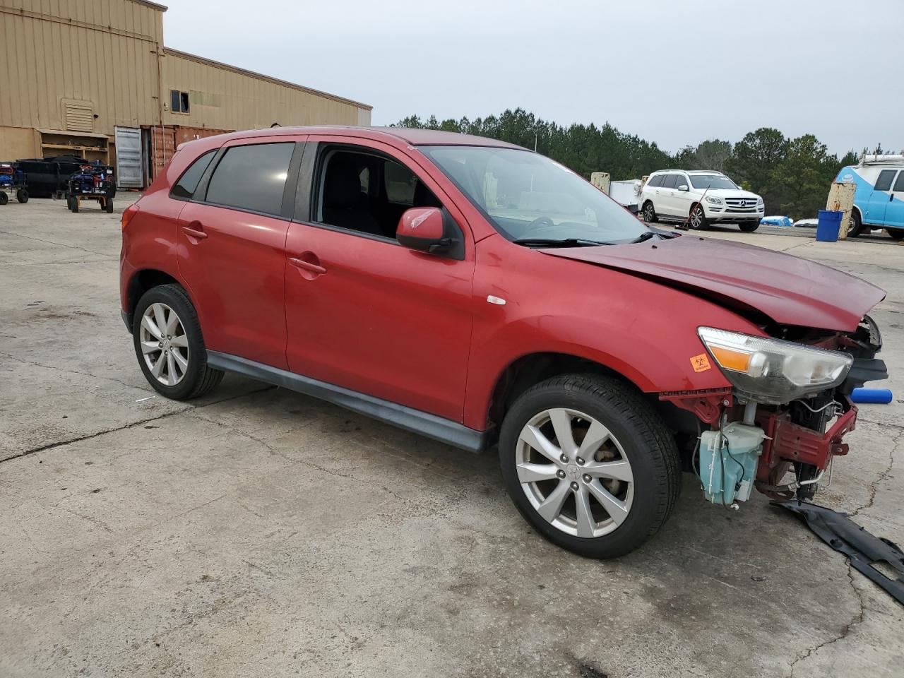 Photo 3 VIN: 4A4AP3AU2EE010938 - MITSUBISHI OUTLANDER 