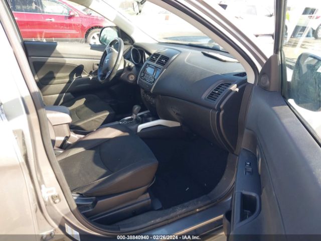 Photo 4 VIN: 4A4AP3AU2EE025617 - MITSUBISHI OUTLANDER SPORT 