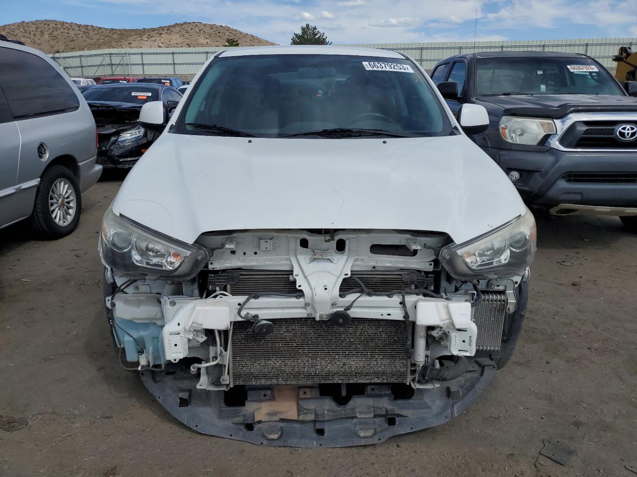 Photo 4 VIN: 4A4AP3AU3EE003660 - MITSUBISHI OUTLANDER 