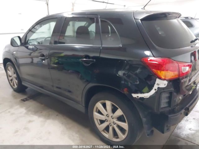 Photo 2 VIN: 4A4AP3AU3FE013753 - MITSUBISHI OUTLANDER SPORT 