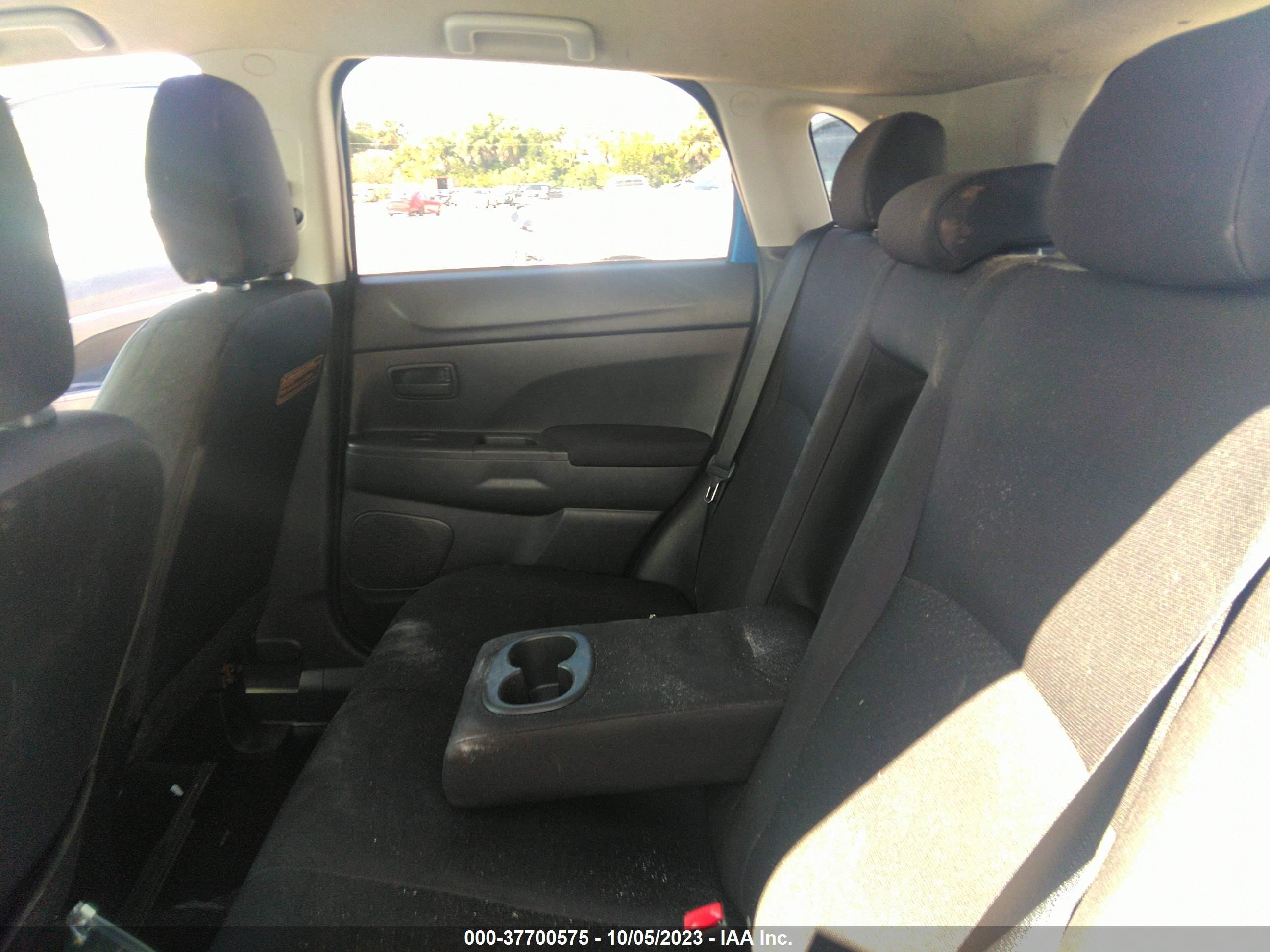 Photo 7 VIN: 4A4AP3AU3FE026065 - MITSUBISHI OUTLANDER SPORT 