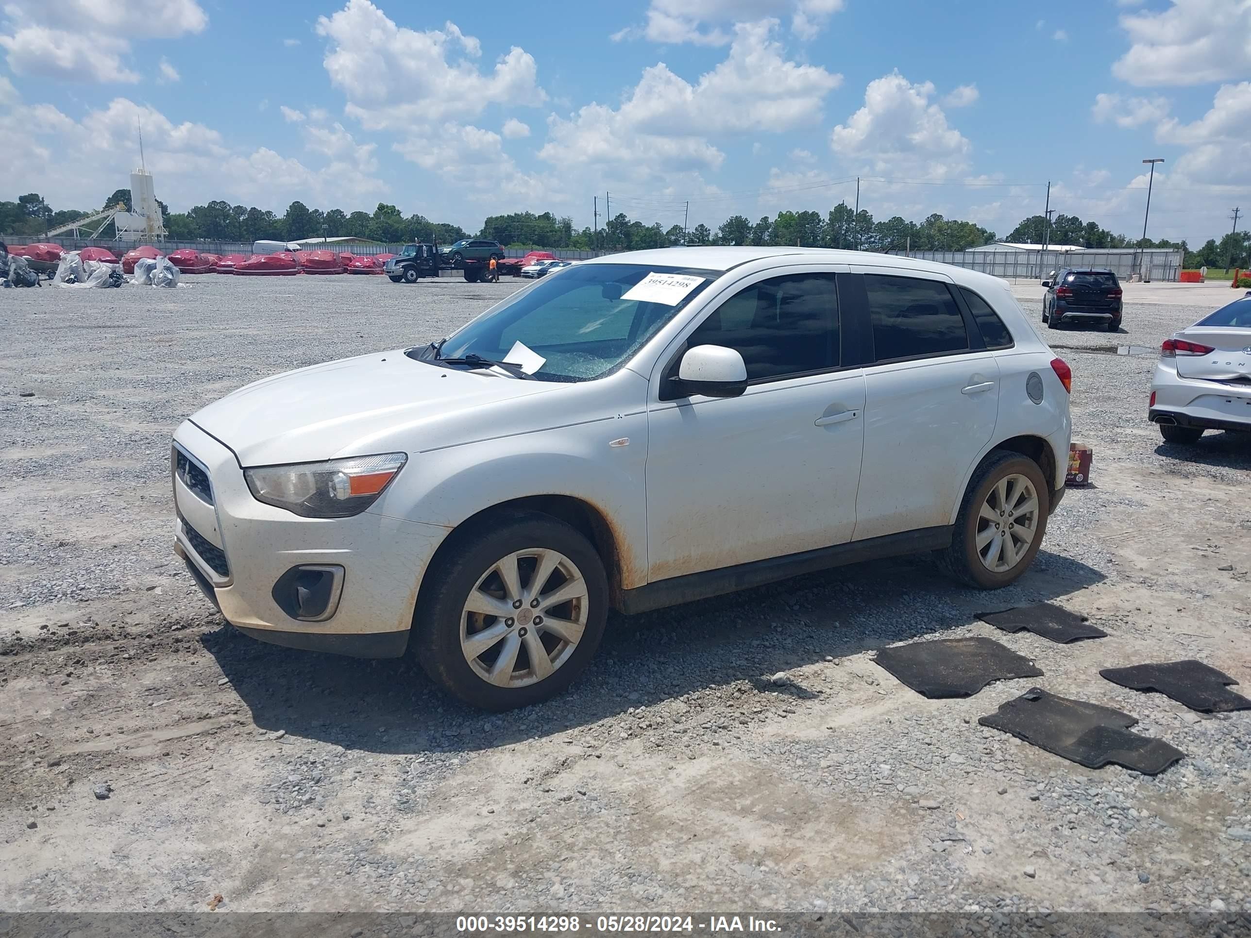 Photo 1 VIN: 4A4AP3AU3FE041570 - MITSUBISHI OUTLANDER 