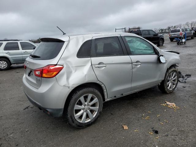 Photo 2 VIN: 4A4AP3AU3FE054772 - MITSUBISHI OUTLANDER 