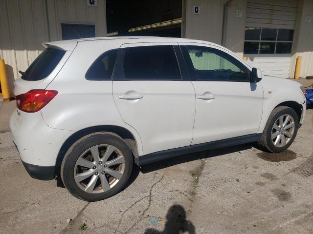 Photo 2 VIN: 4A4AP3AU4EE008656 - MITSUBISHI OUTLANDER 