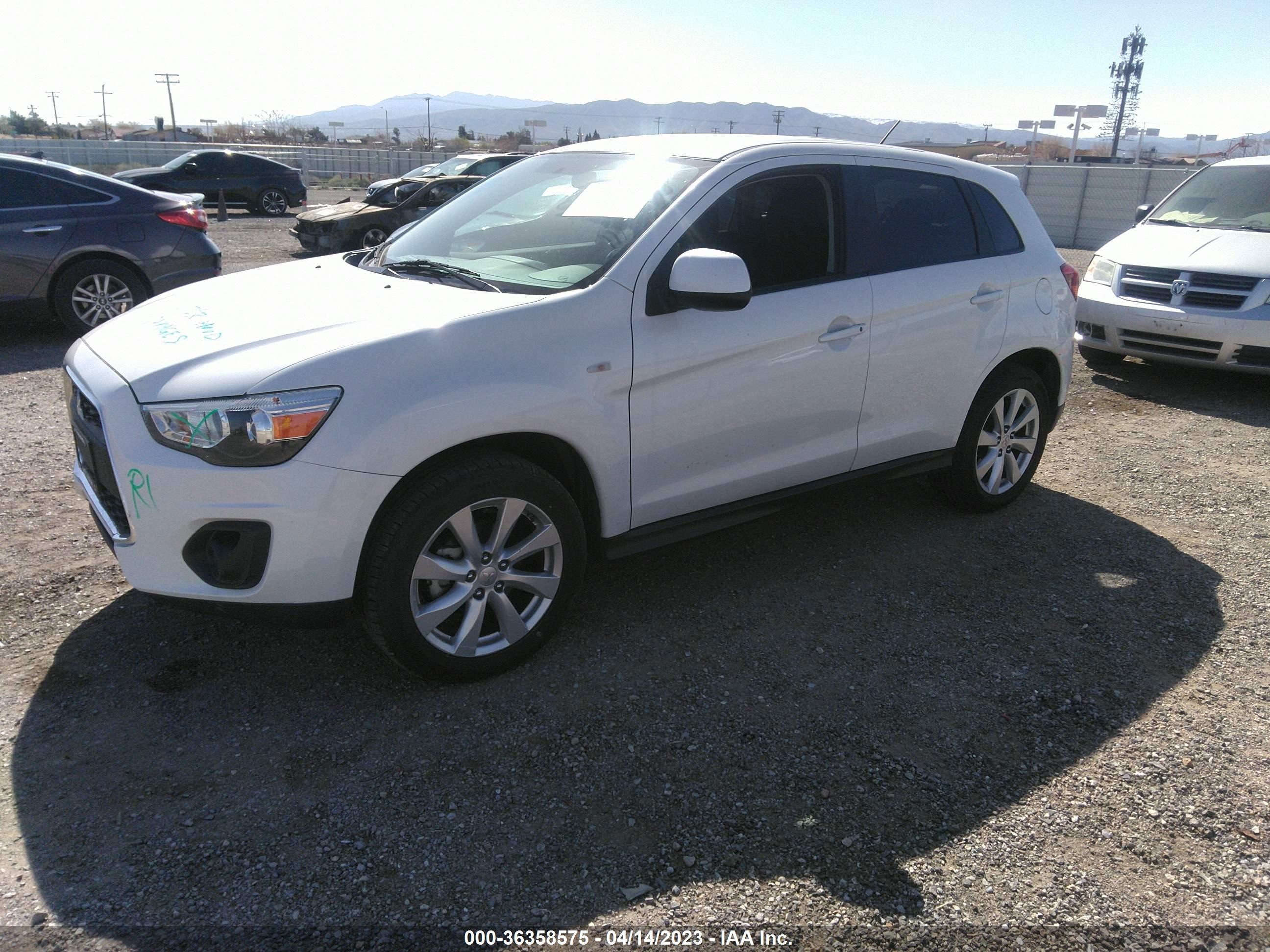 Photo 1 VIN: 4A4AP3AU5DE023133 - MITSUBISHI OUTLANDER 