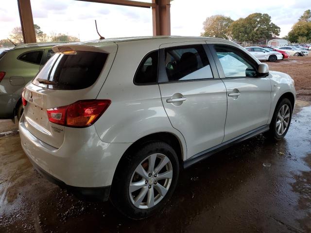 Photo 3 VIN: 4A4AP3AU5EE020945 - MITSUBISHI OUTLANDER 