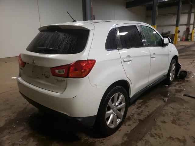 Photo 3 VIN: 4A4AP3AU6EE002292 - MITSUBISHI OUTLANDER 