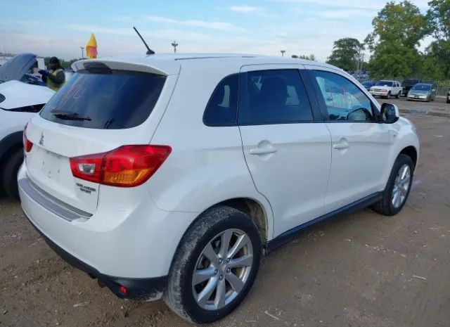 Photo 3 VIN: 4A4AP3AU6EE011574 - MITSUBISHI OUTLANDER 