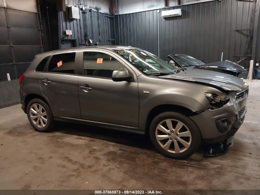 Photo 12 VIN: 4A4AP3AU6FE050327 - MITSUBISHI OUTLANDER 