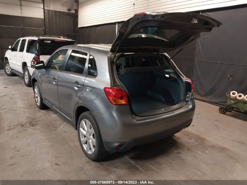 Photo 2 VIN: 4A4AP3AU6FE050327 - MITSUBISHI OUTLANDER 