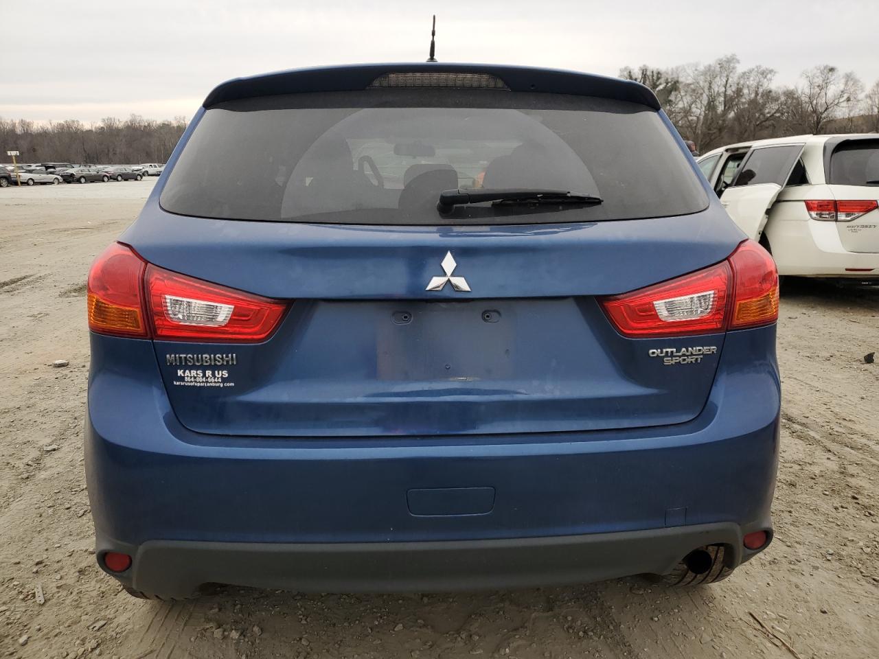 Photo 5 VIN: 4A4AP3AU8FE041418 - MITSUBISHI OUTLANDER 