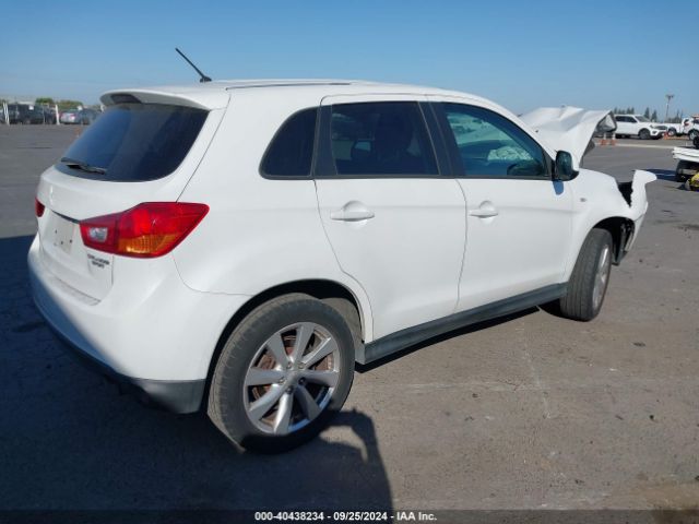 Photo 3 VIN: 4A4AP3AU8FE060549 - MITSUBISHI OUTLANDER 