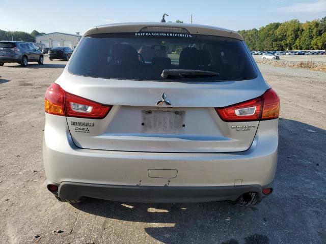 Photo 5 VIN: 4A4AP3AUXDE001242 - MITSUBISHI OUTLANDER 