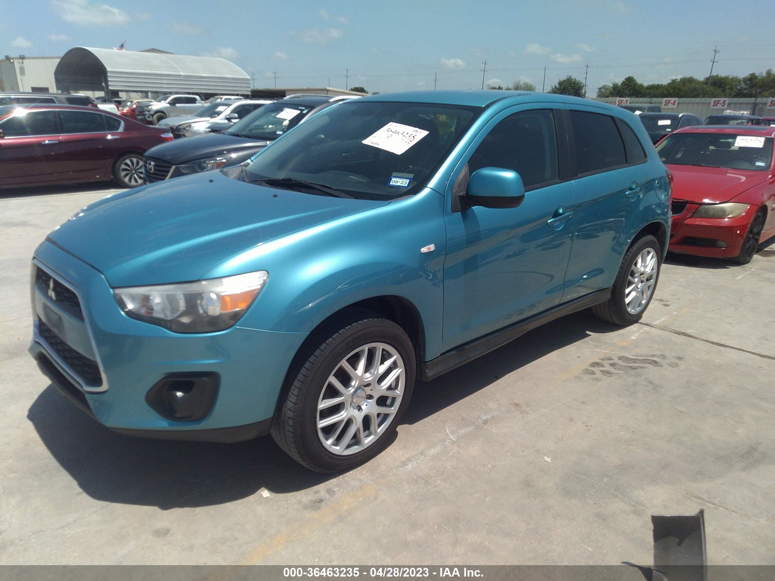 Photo 1 VIN: 4A4AP3AUXEE006054 - MITSUBISHI OUTLANDER 